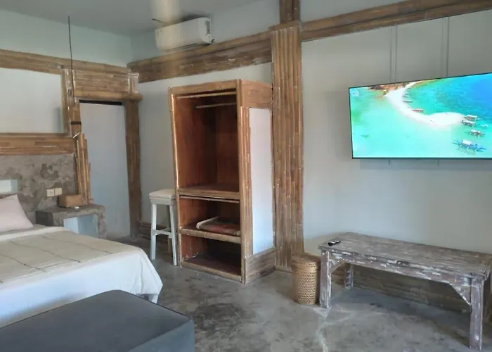 Ferienhaus Obsidian Gym Retreat Rustic 2br With Pool Canggu