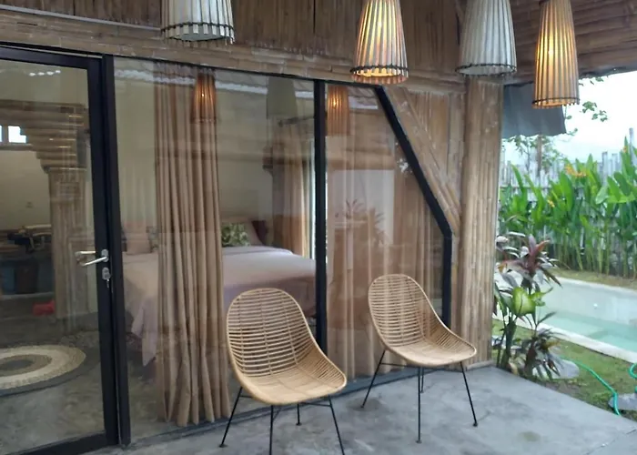 Obsidian Gym Retreat Rustic 2br With Pool Ferienhaus Canggu