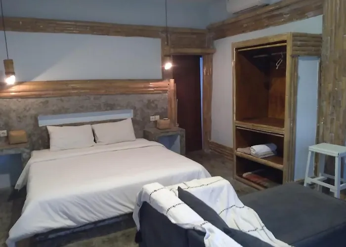 Ferienhaus Obsidian Gym Retreat Rustic 2br With Pool *